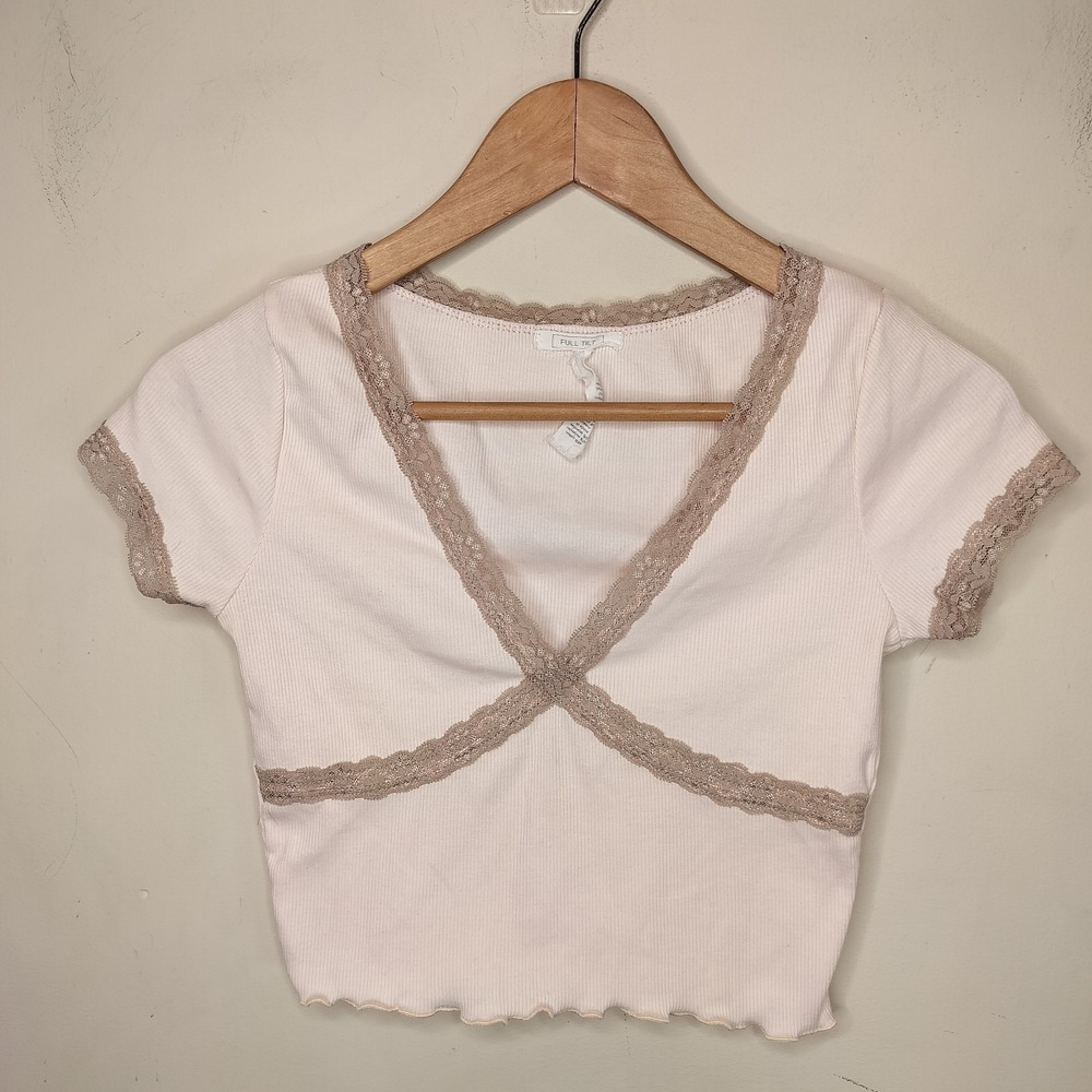 Full Tilt Cropped Top Light Pink Lace Trim Stretch Tee V Y2K Cute